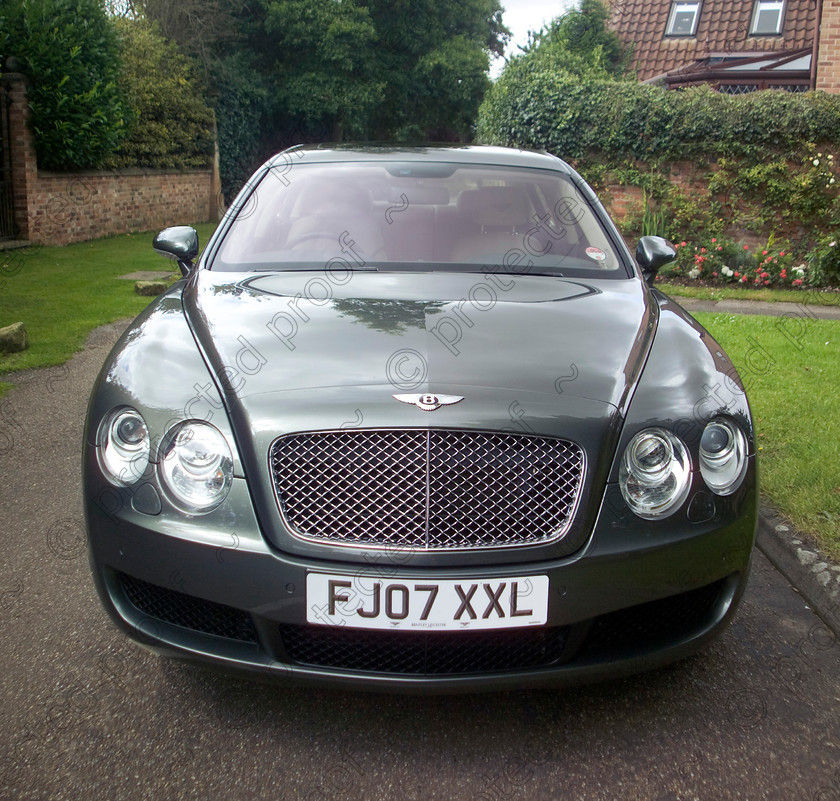 Bentley 8 
 Bentley Flying Spur 
 Keywords: Bentley, Flying Spur, cars, sportscars, limousine, car, luxury car, coupe, automobiles, performance cars, Continental, motor