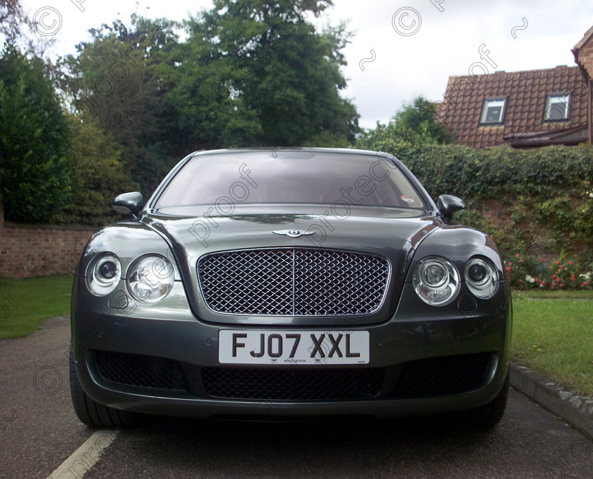 Bentley 9 
 Bentley Flying Spur 
 Keywords: Bentley, Flying Spur, cars, sportscars, limousine, car, luxury car, coupe, automobiles, performance cars, Continental, motor