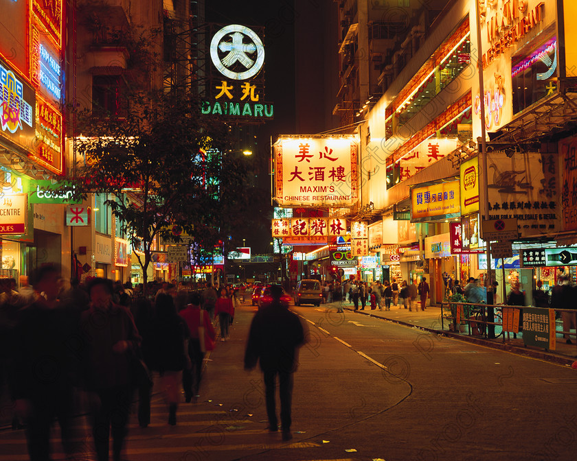 MIL08027 
 Hong Kong at Night, Causeway Bay 
 Keywords: Hong Kong, China, night, illuminate signs, signage, shopping, cities, night lights, Far East, travel, tourism, street scene,