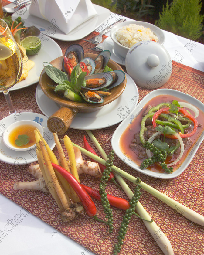 D5785848 
 Thai food 
 Keywords: Thailand, Thai food, muscles, cuisine, Oriental cuisine, dining out, food, restaurants, dining, eating, lemon grass, sea food, fish, muscles